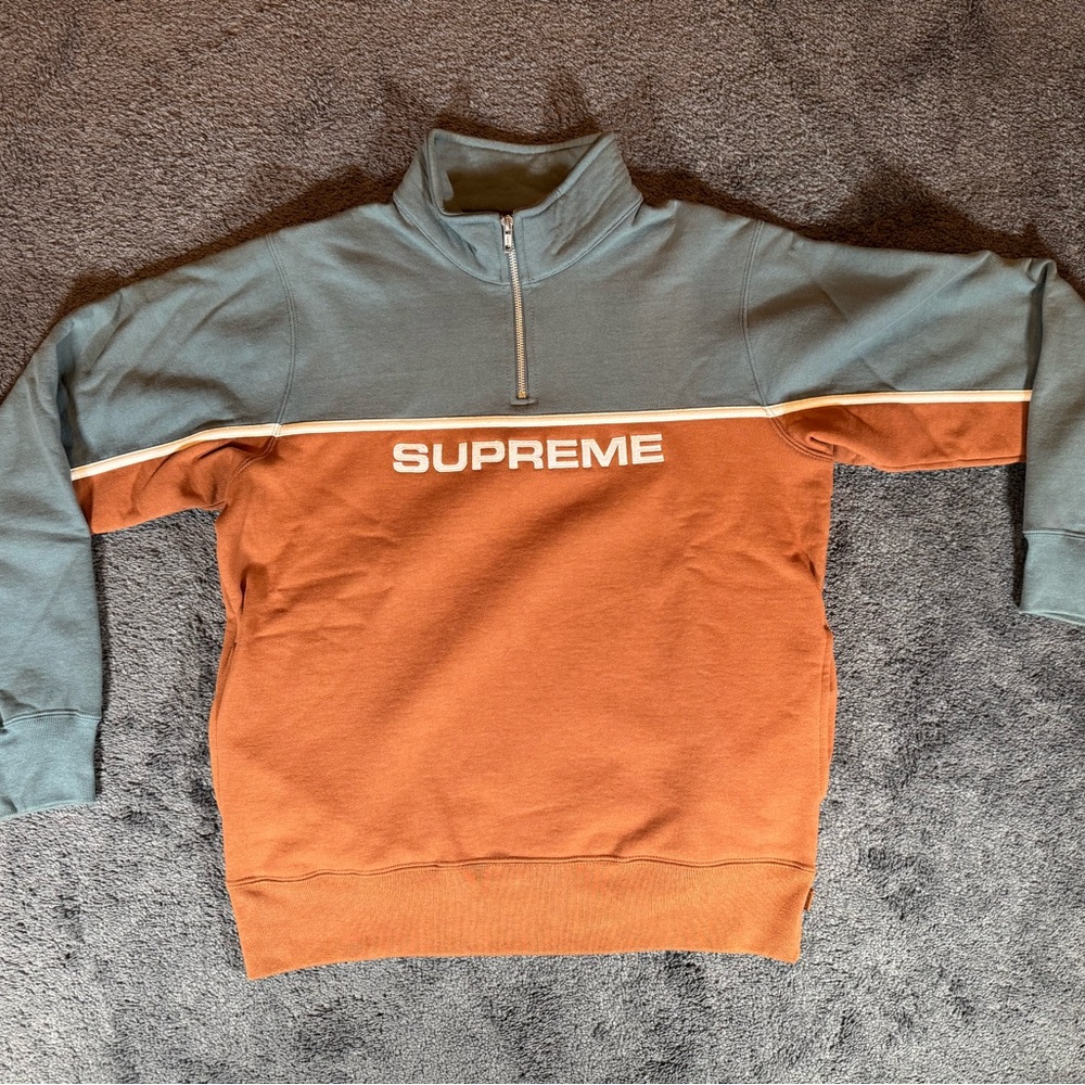 Supreme Quarter Zip